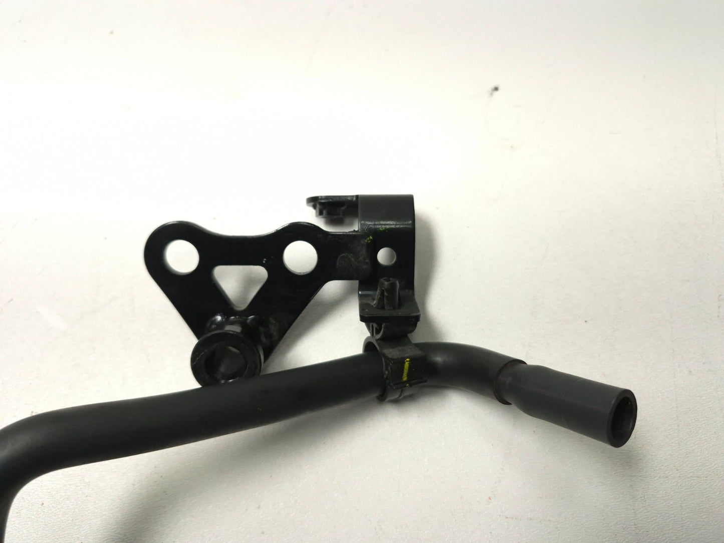 2025 Yamaha R3 Yfz320 Coolant Reservoir & Pipe OEM