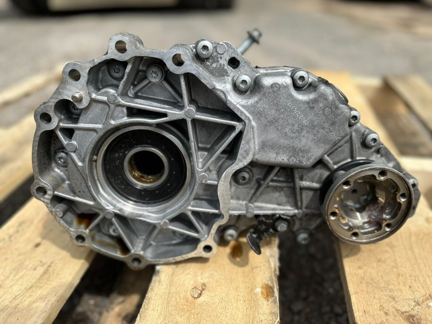 2017-2023 Alfa Romeo Stelvio Transfer Case Power Transfer β