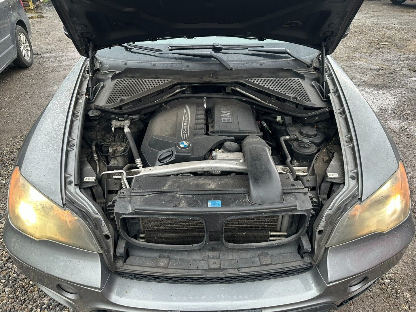 2011 - 2014 BMW X5 E70 Oil Filter Housing OEM 🆂🅷