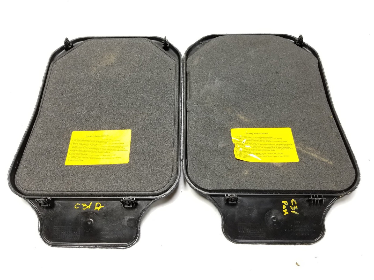 2012 Jeep Grand Cherokee Front Under Seat Floor Trim Cover Left & Right OEM
