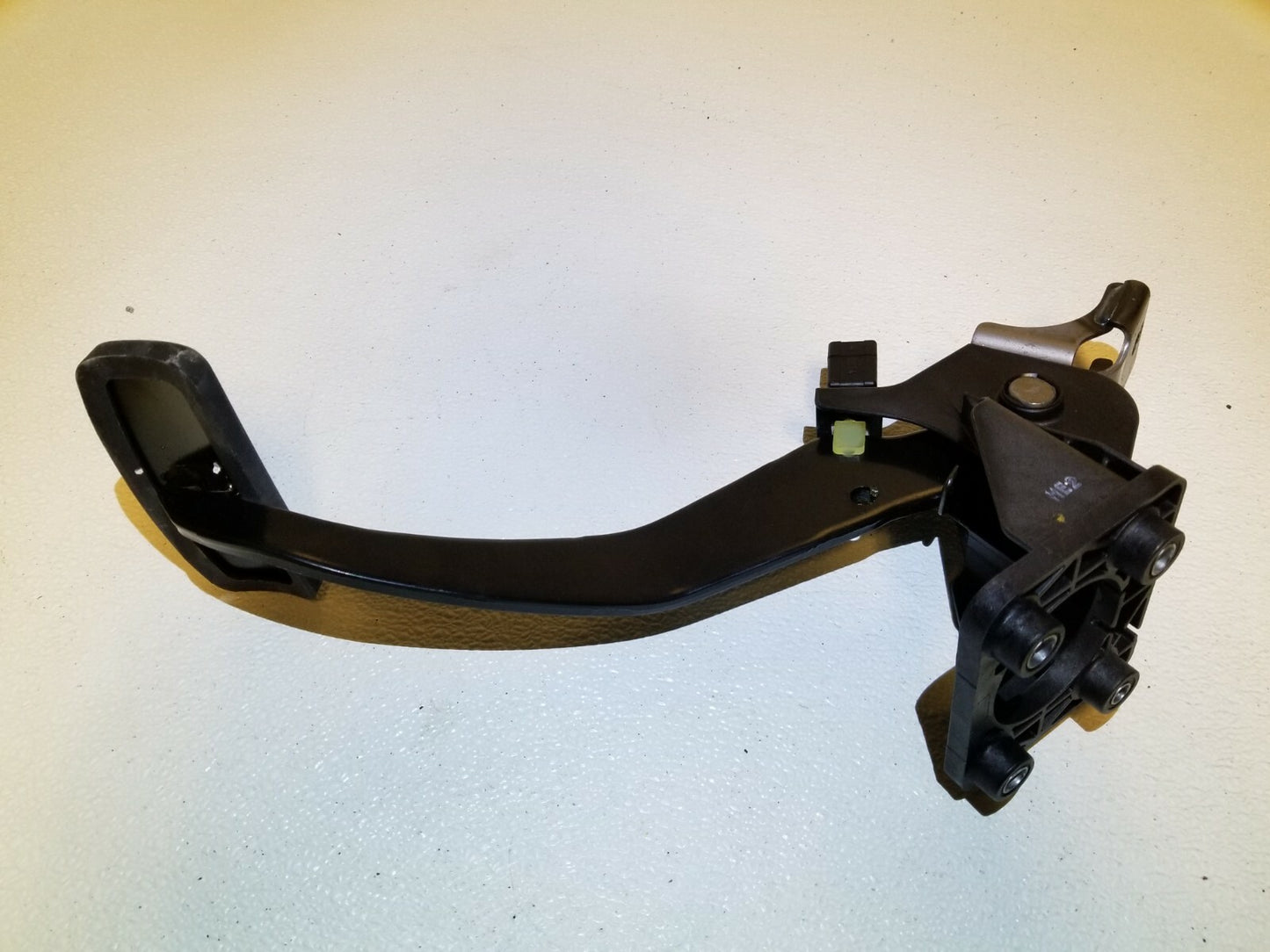 07 08 09 10 11 Kia Borrego Brake Pedal Assembly New