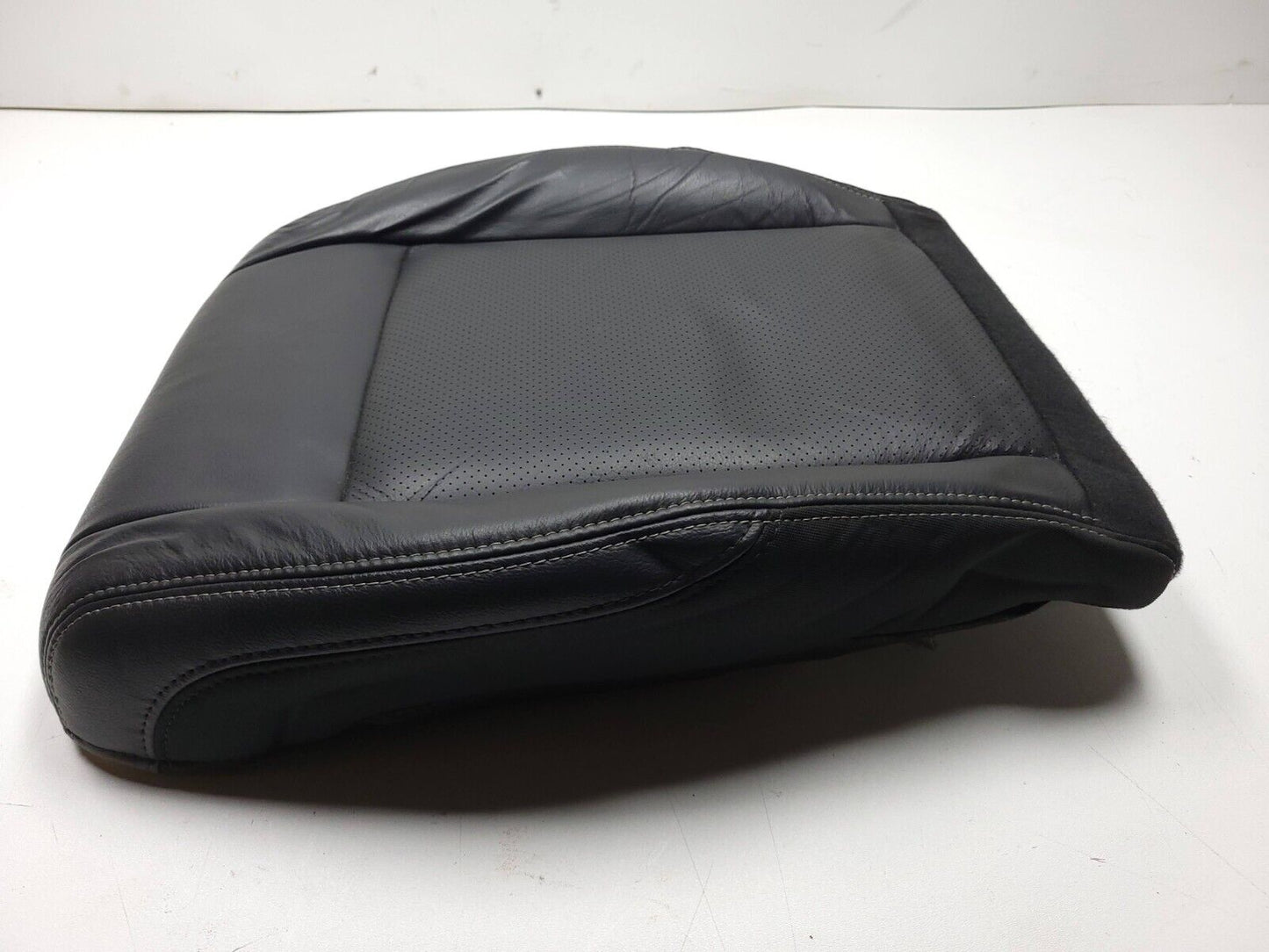 2015 - 2017 Jeep Compass Front Passenger Right Seat Cushion Bottom Lower OEM