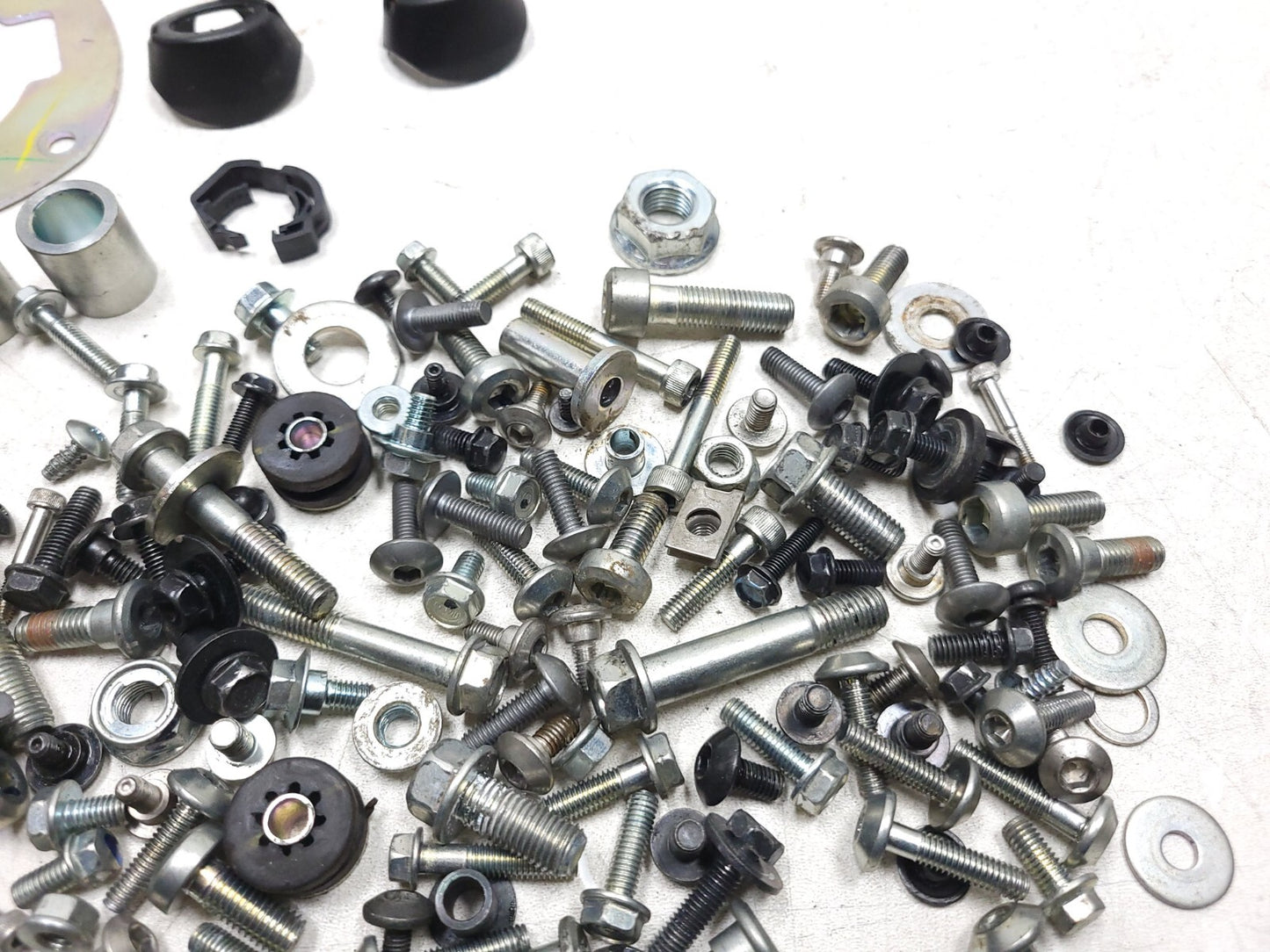 19 - 25 Honda Cbf300 Na Misc Bolts Hardware Screws Brackets OEM