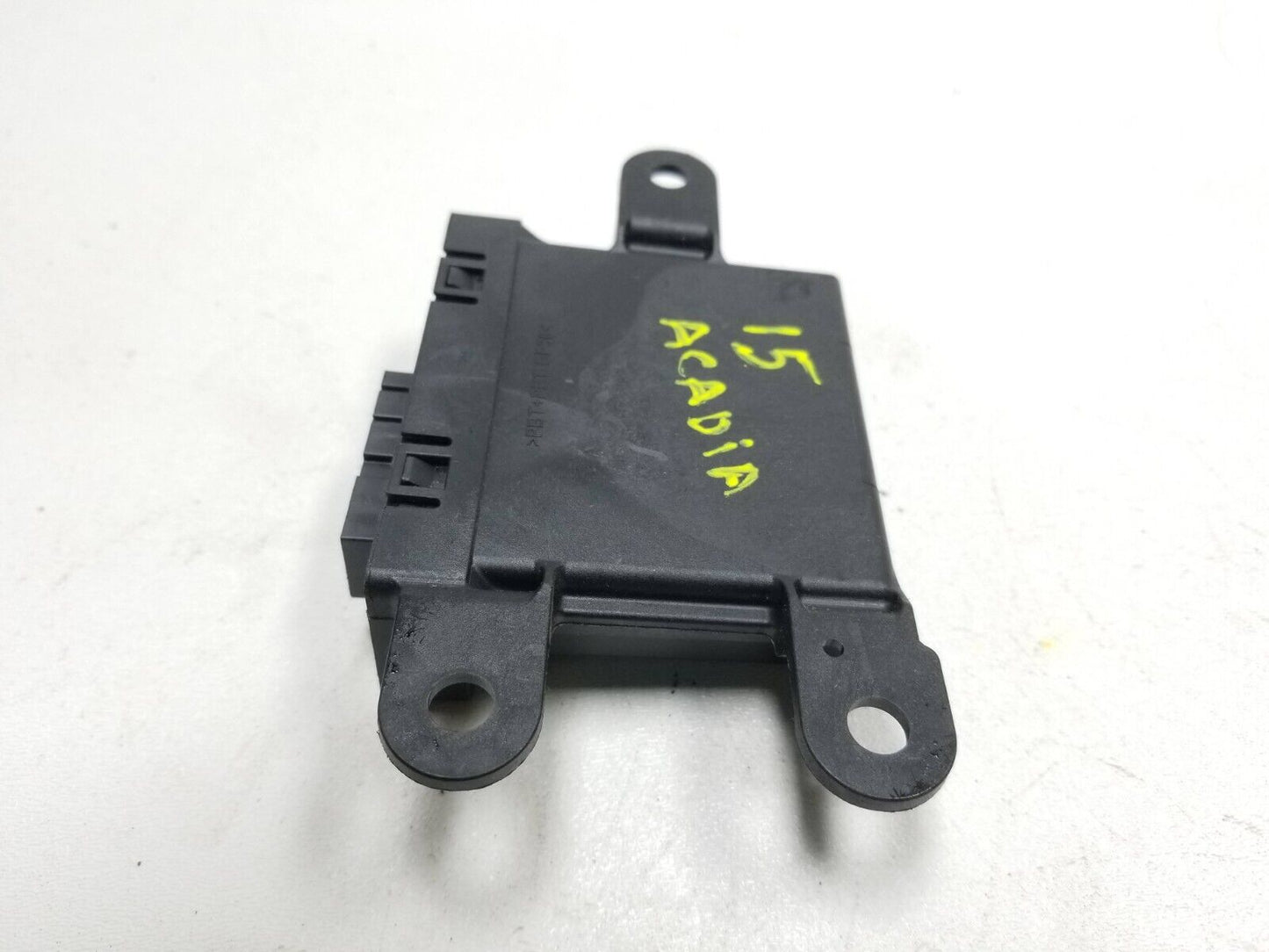 13 14 15 16 GMC Acadia Park Assist Module 22743052 OEM