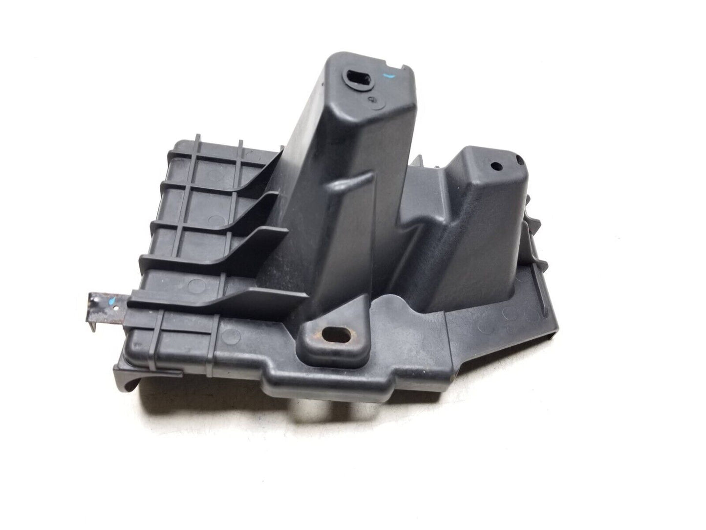 09 - 16 Hyundai Genesis Coupe Battery Tray 37150-2m000 OEM