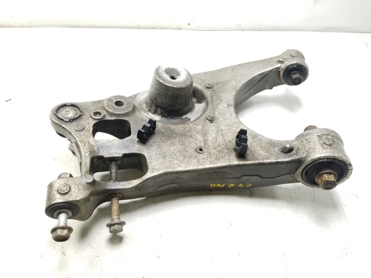 2010 - 2016 Cadillac SRX Control Arm Kit Rear Passenger Side Right OEM