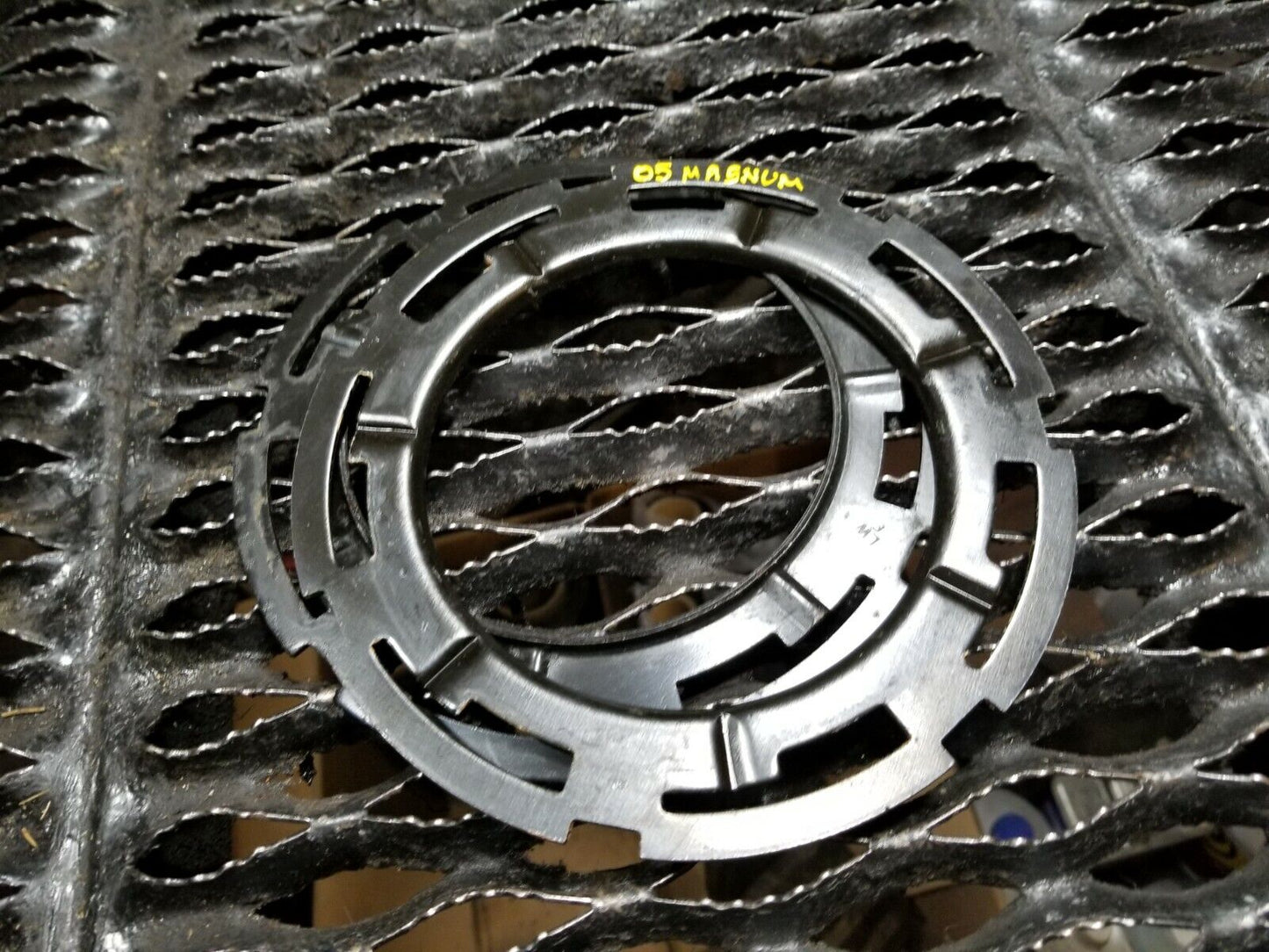 05 06 07 Dodge Magnum Fuel Tank Pump Lug Nut Ring 2pcs OEM