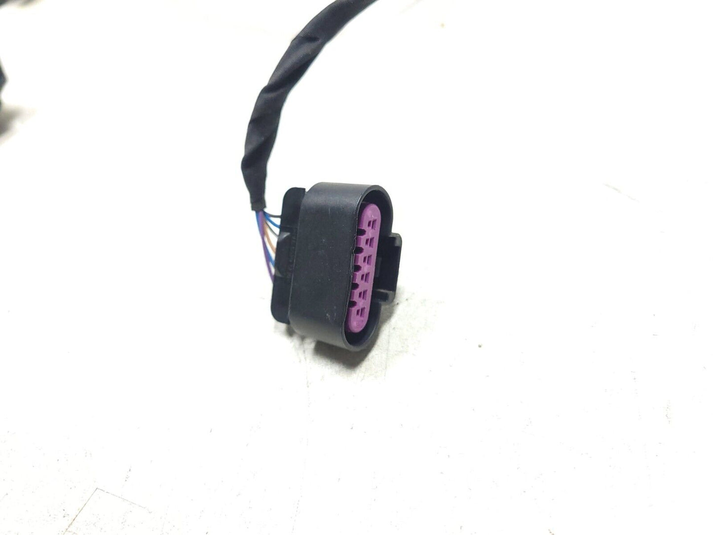10-14 Chevrolet Suburban Tahoe Console Wire Harness 13957580 OEM