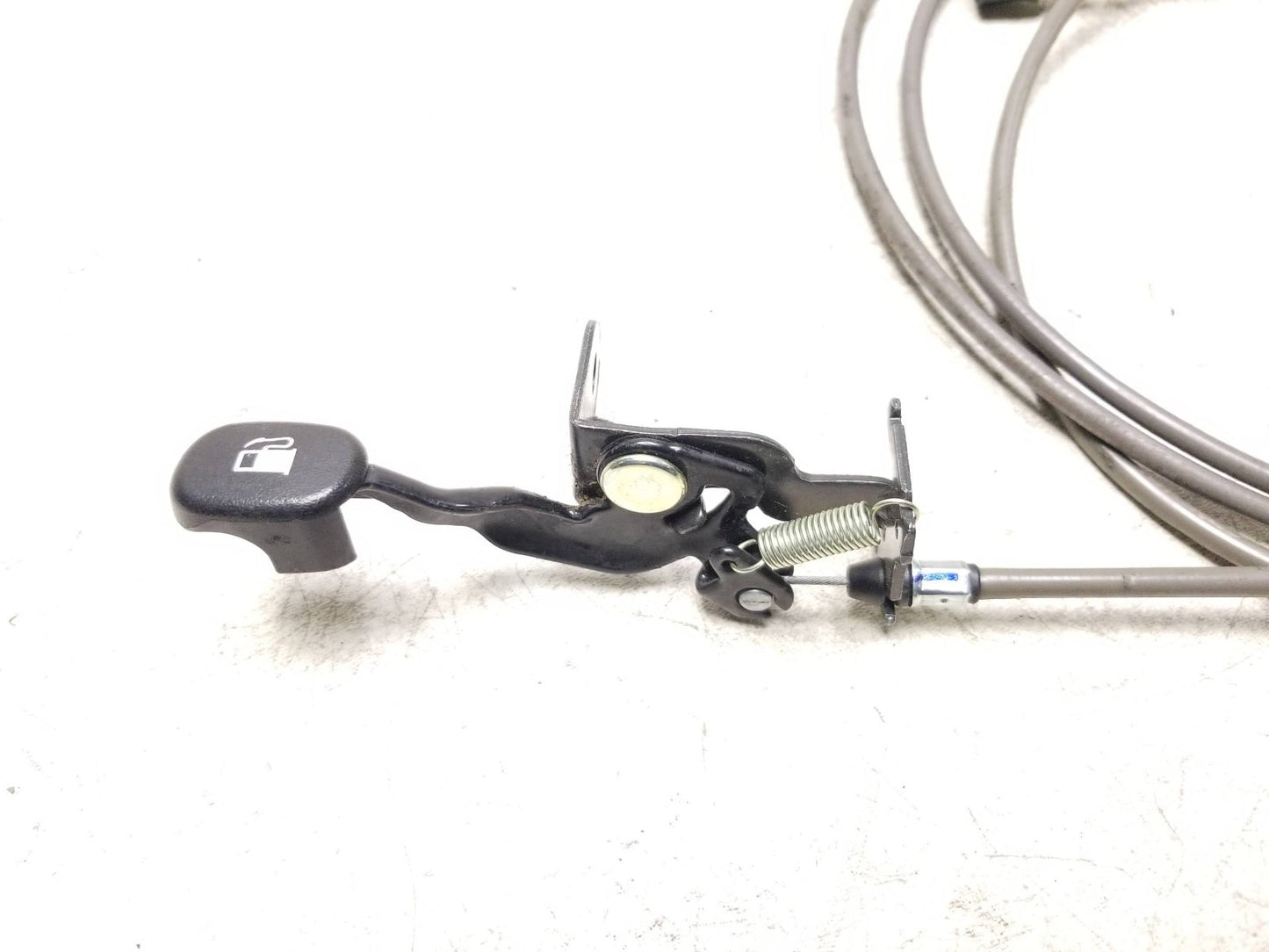 2014 - 2019 Kia Soul Fuel Tank Door Lid Release Handle Cable OEM