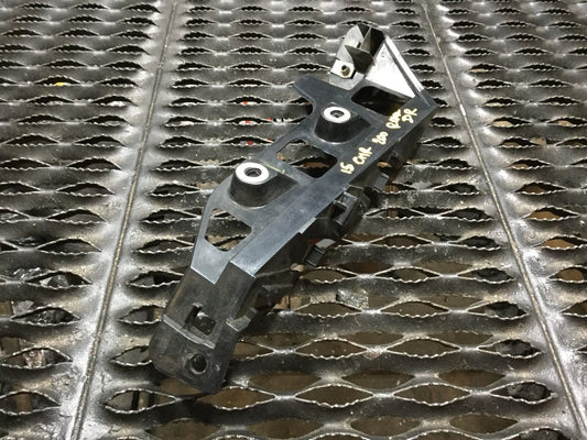 15 16 17 Chrysler 200 Bumper Face Bar Bracket Rear Left Driver Side OEM