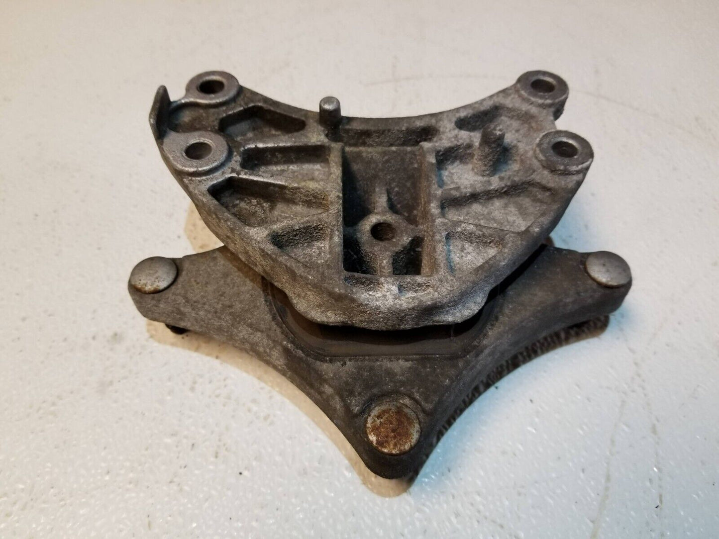 14 15 Mercedes-benz C300 4matic At Automatic Transmission Mount OEM
