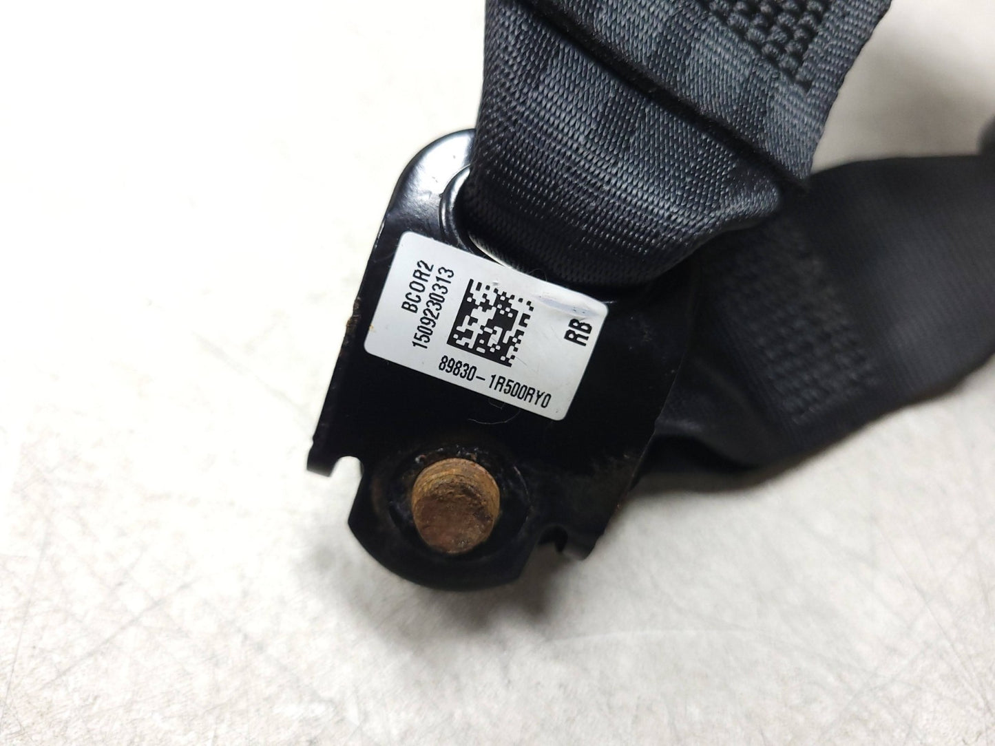2012-2017 Hyundai Accent Sedan Rear Seat Belt Buckle 89830-1r500ry0