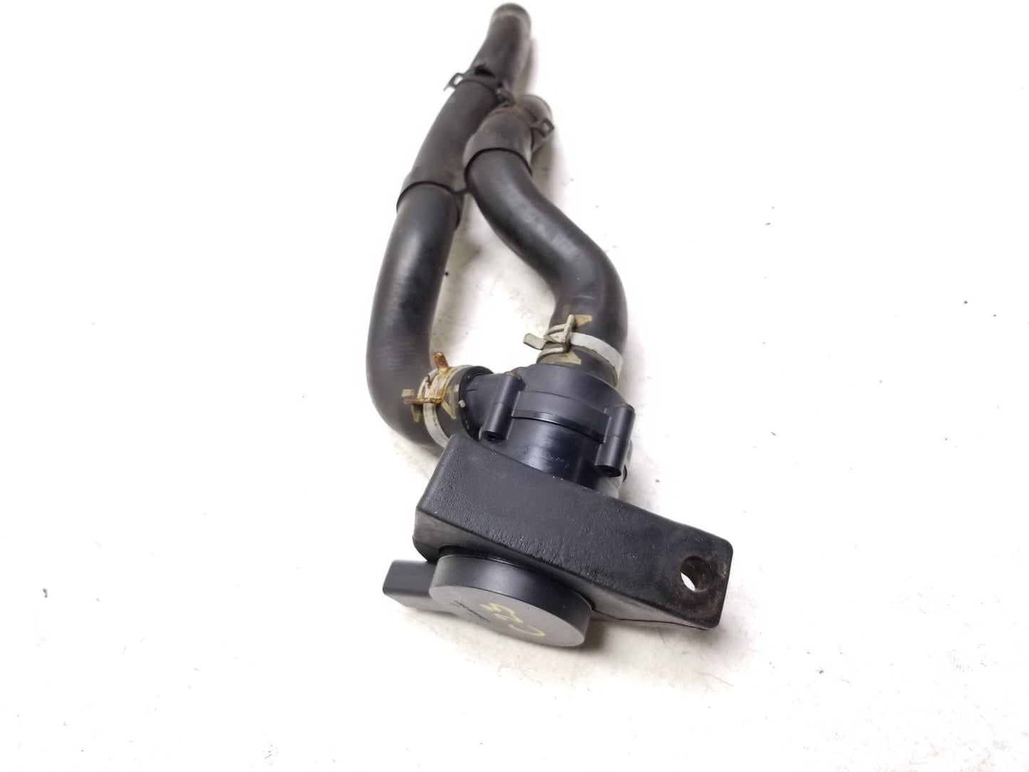 2010 - 2014 VW Golf GTI Engine Coolant Auxiliary Aux Water Pump OEM