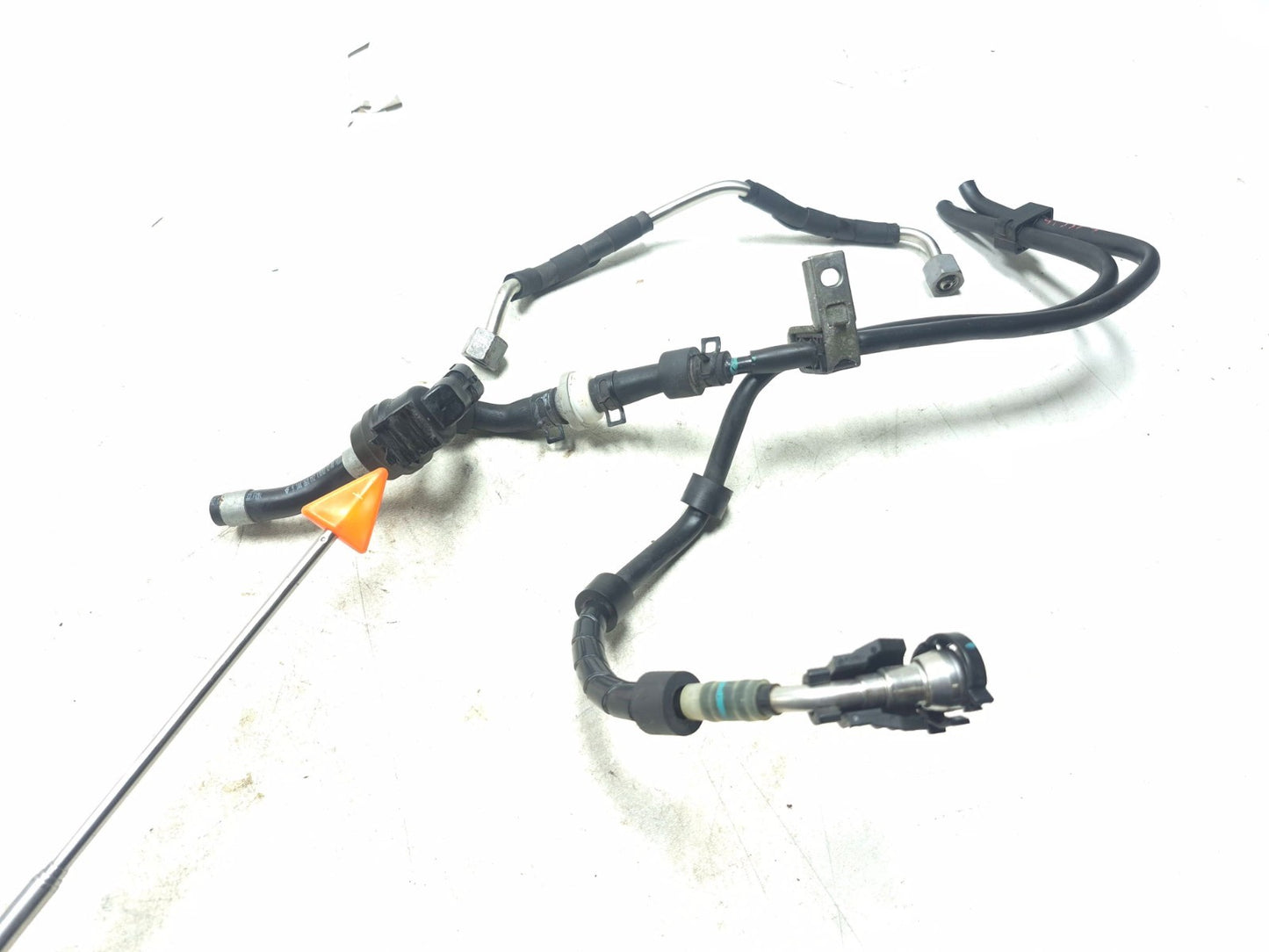 2018 Hyundai Sonata 2.4l High Pressure Fuel Tube Pipe OEM