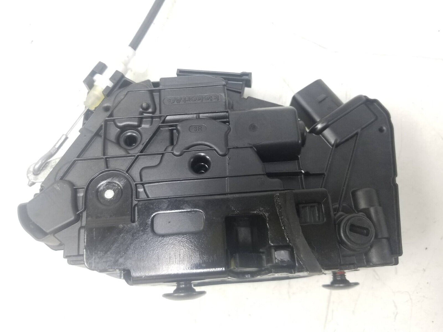 09 - 12 Volkswagen Tiguan Door Lock Latch Actuator Rear Passenger Side Right OEM