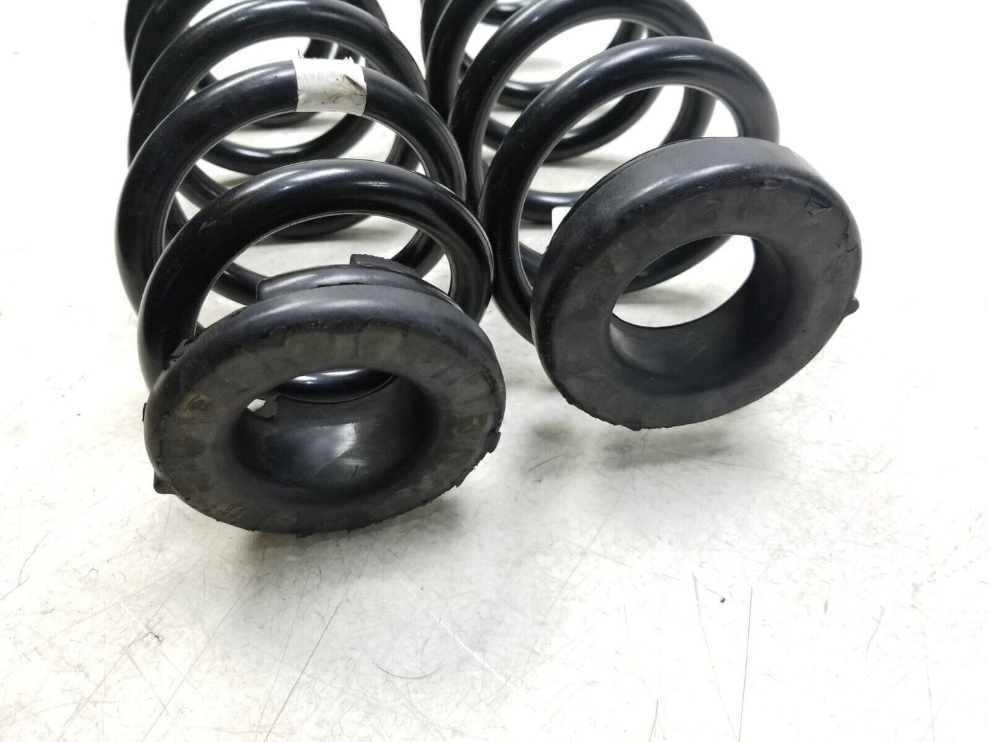 2017 - 2023 Alfa Romeo Stelvio Rear Coil Spring Left & Right OEM