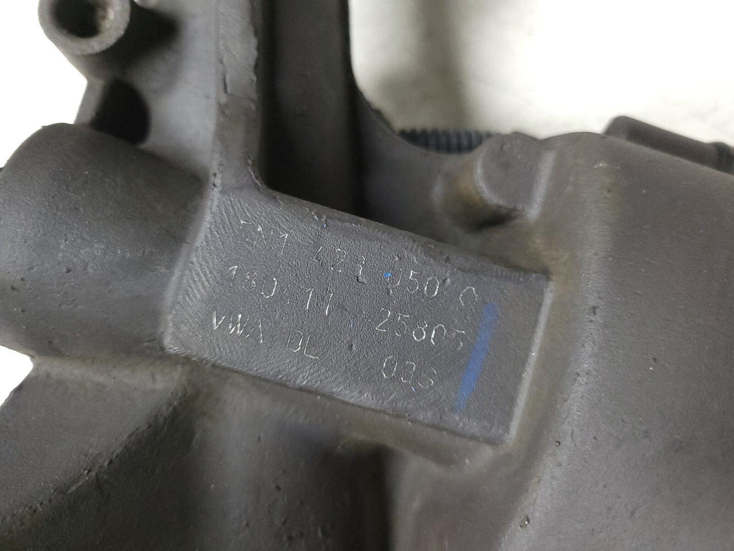 2011 VW Tiguan Steering Gear Rack & Pinion OEM *has Damage*