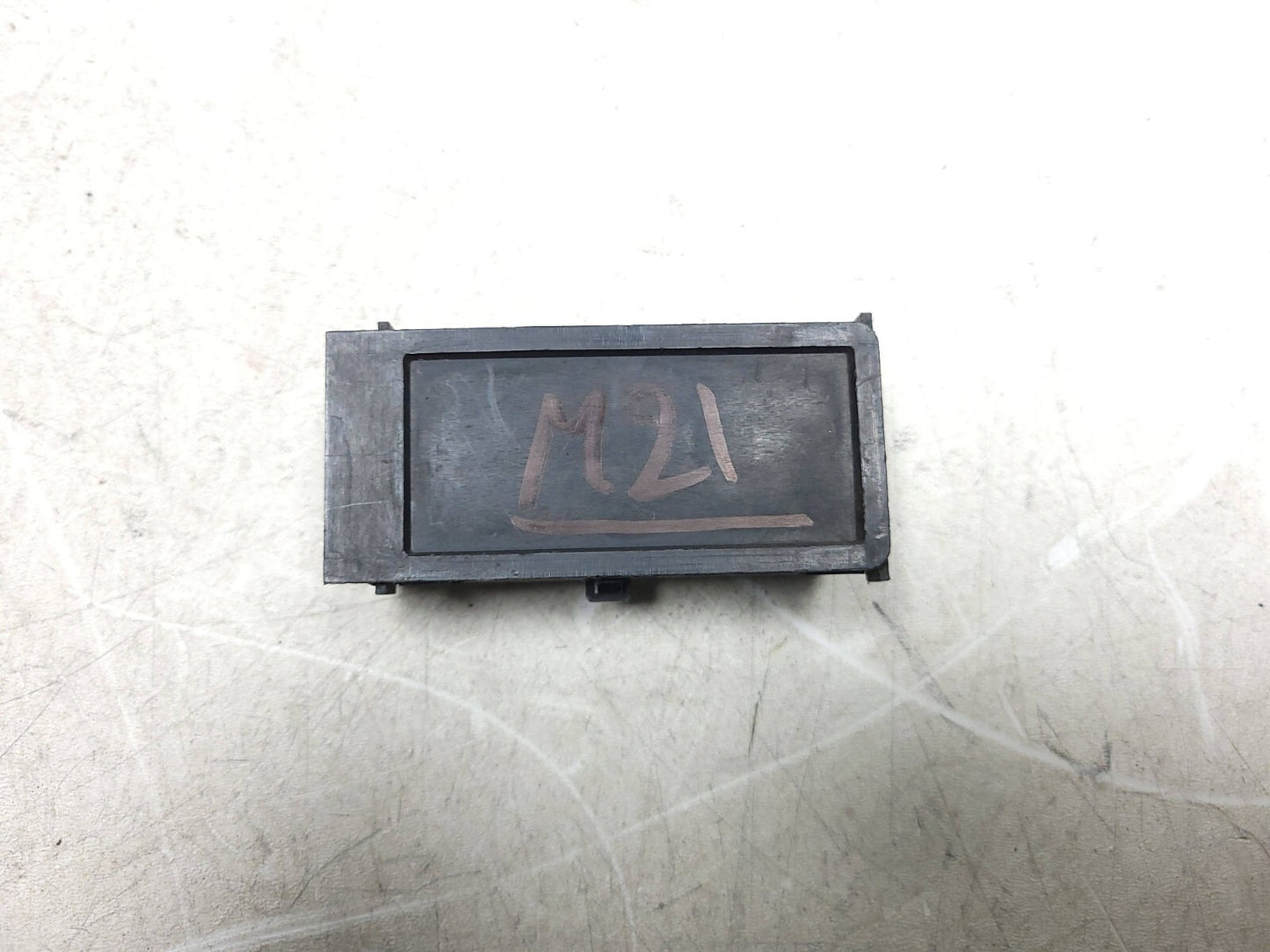 1984 - 1987 Honda Gl1200 Goldwing Fuse Relay Box OEM