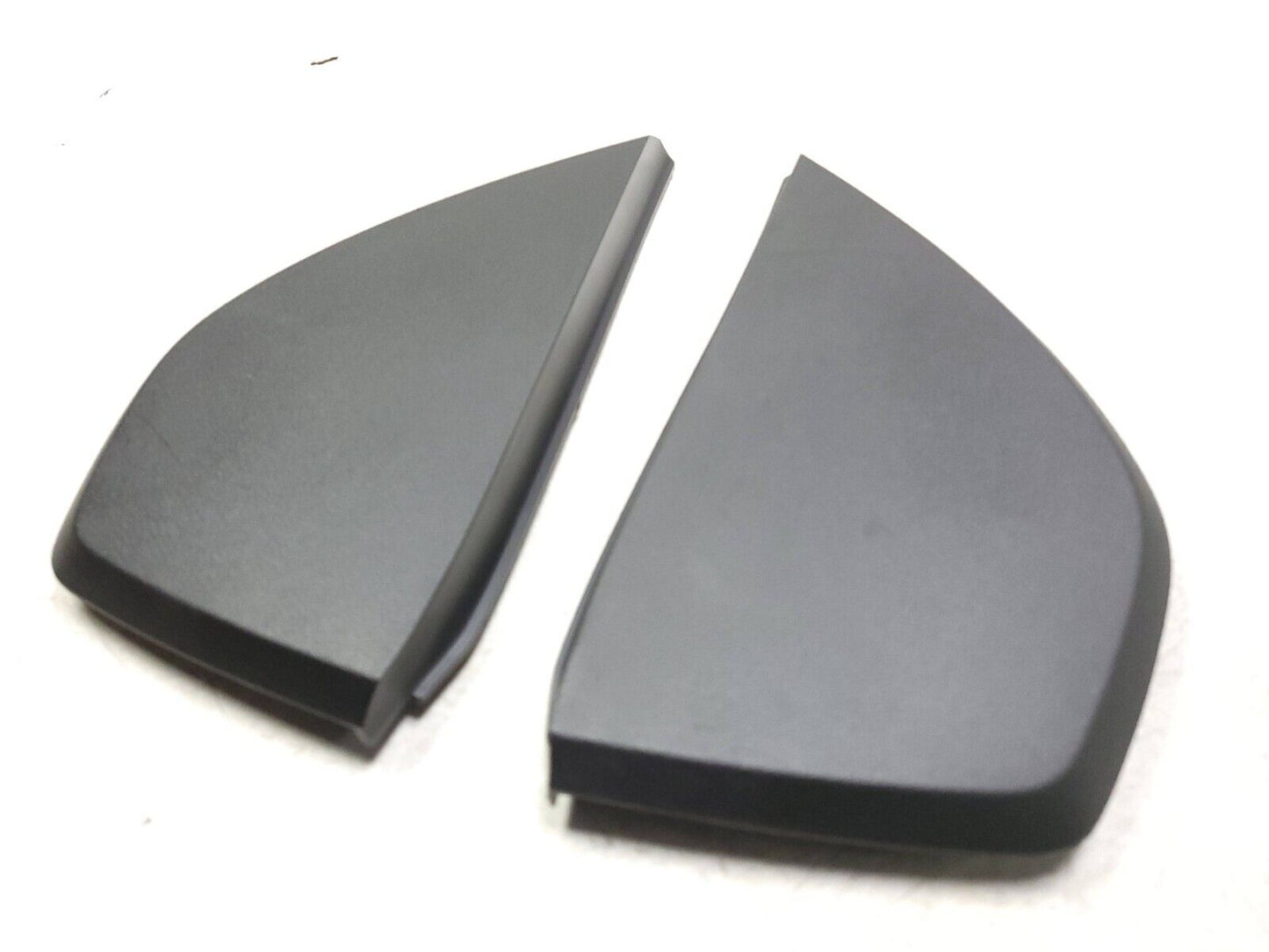10-15 Chevrolet Equinox Dash End Cap Cover Left & Right Pair OEM
