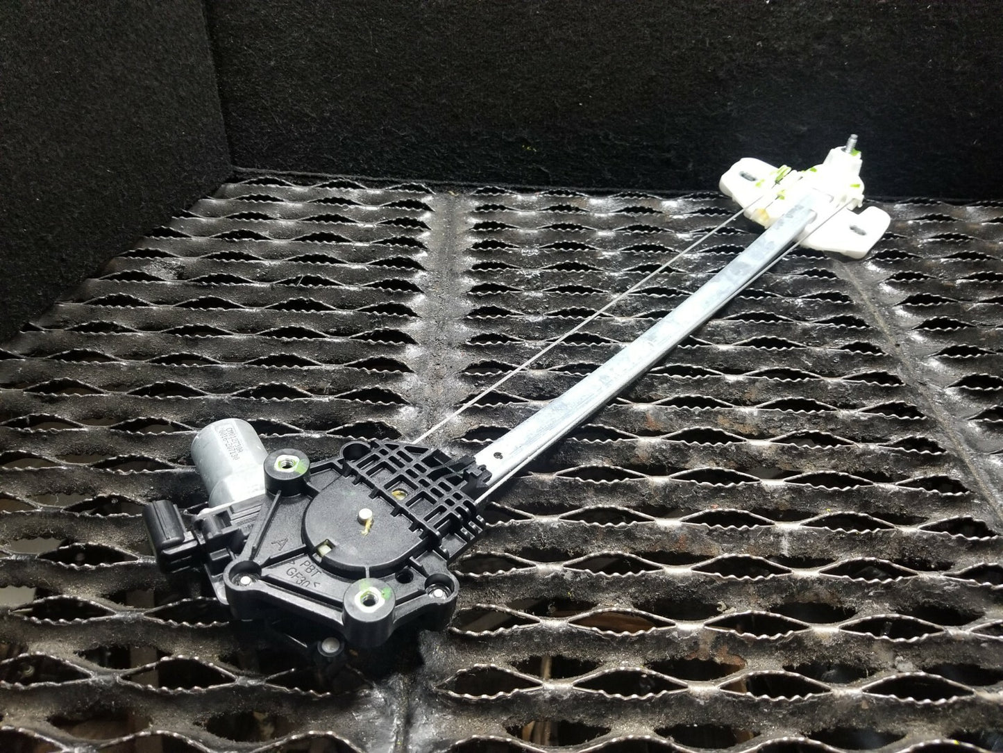 2013 Honda Accord Rear Passenger Door Window Regulator W/ Motor OEM