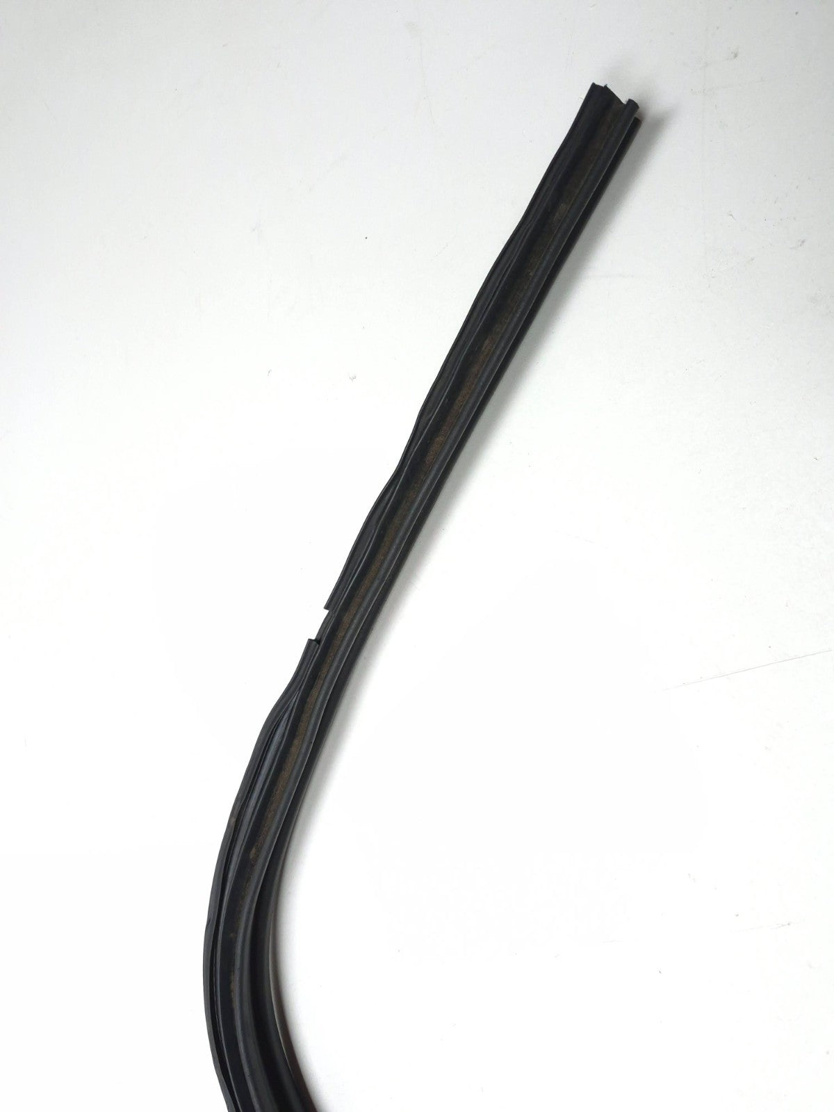2011 Nissan Juke Trunk Tailgate Weatherstrip Seal OEM