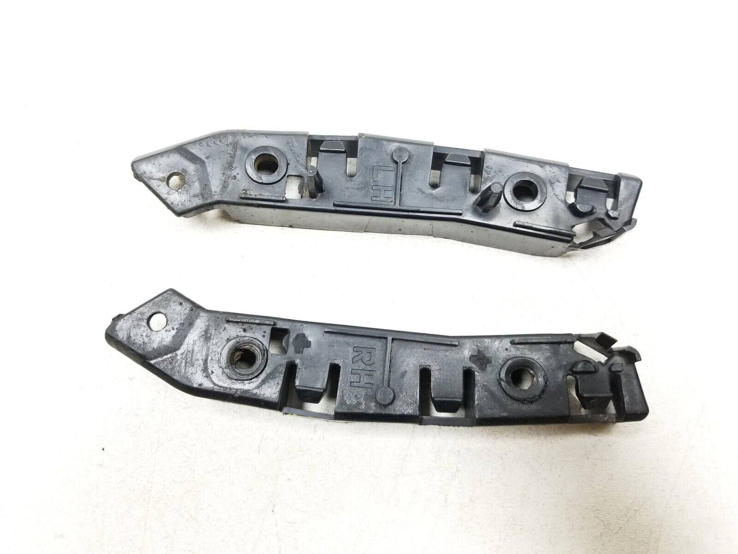12 - 14 Ford Focus Front Bumper Support Bracket Pair OEM