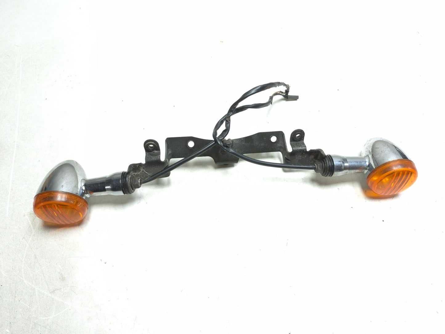 2004 Suzuki Intruder Volusia Vl800 Front Turn Signal W/ Mount Left & Right OEM