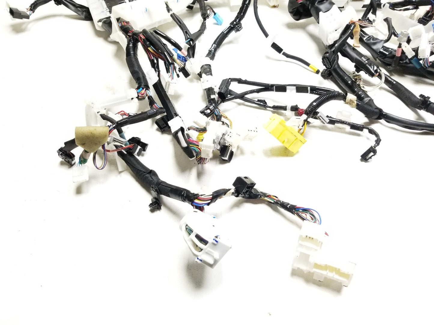 11-17 Lexus CT200h Dash Wire Harness 82141-76282 Oem✅