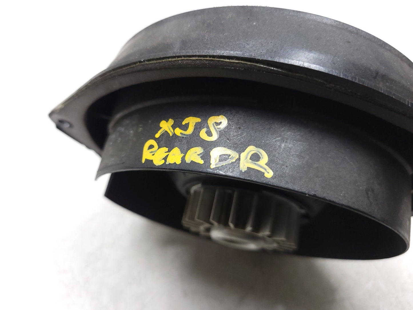 2004 - 2009 Jaguar XJ Door Audio Speaker Rear Driver Side Left OEM