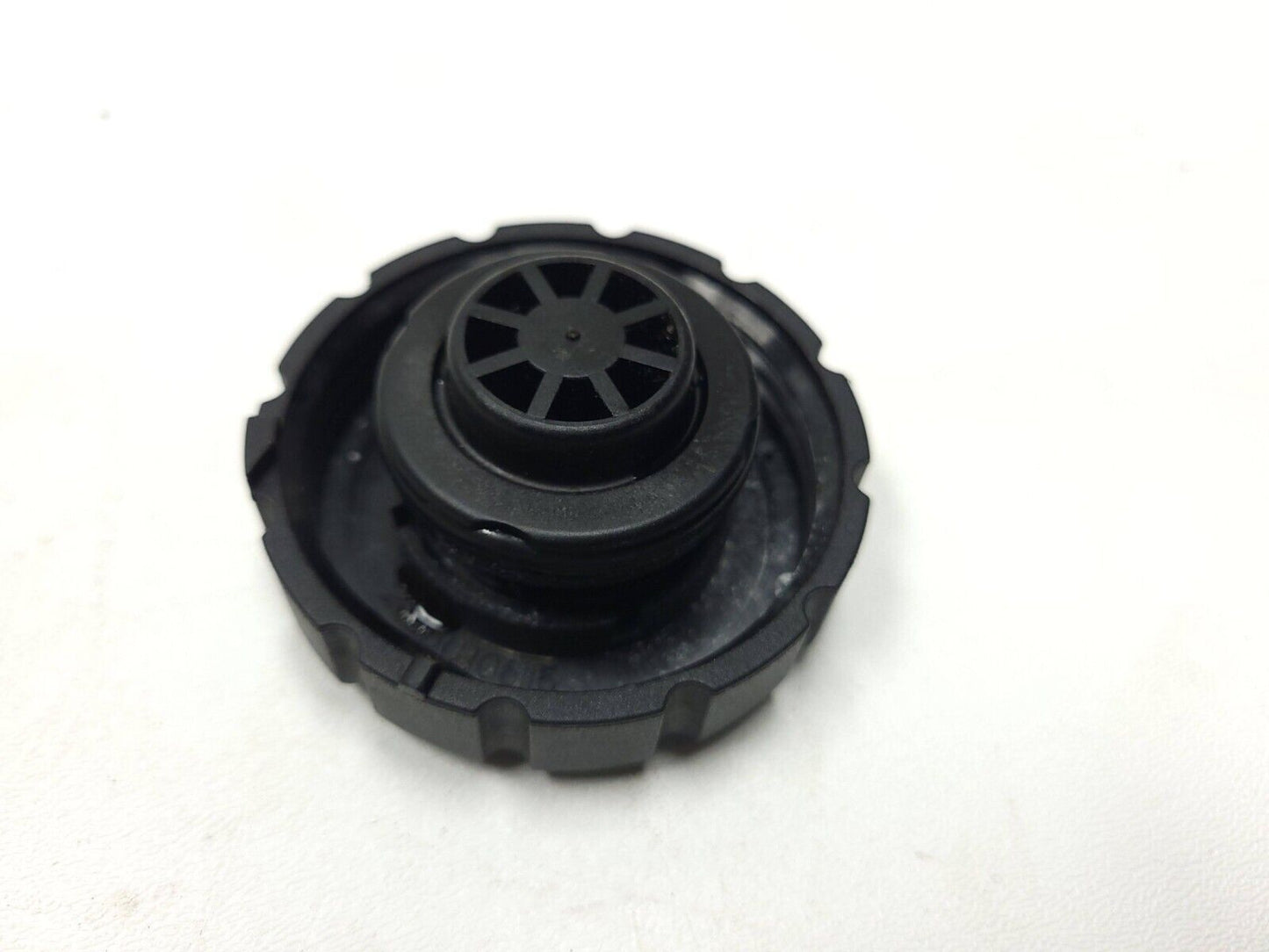 15-20 Mercedes C300 W205 Radiator Overflow Reservoir Cap OEM