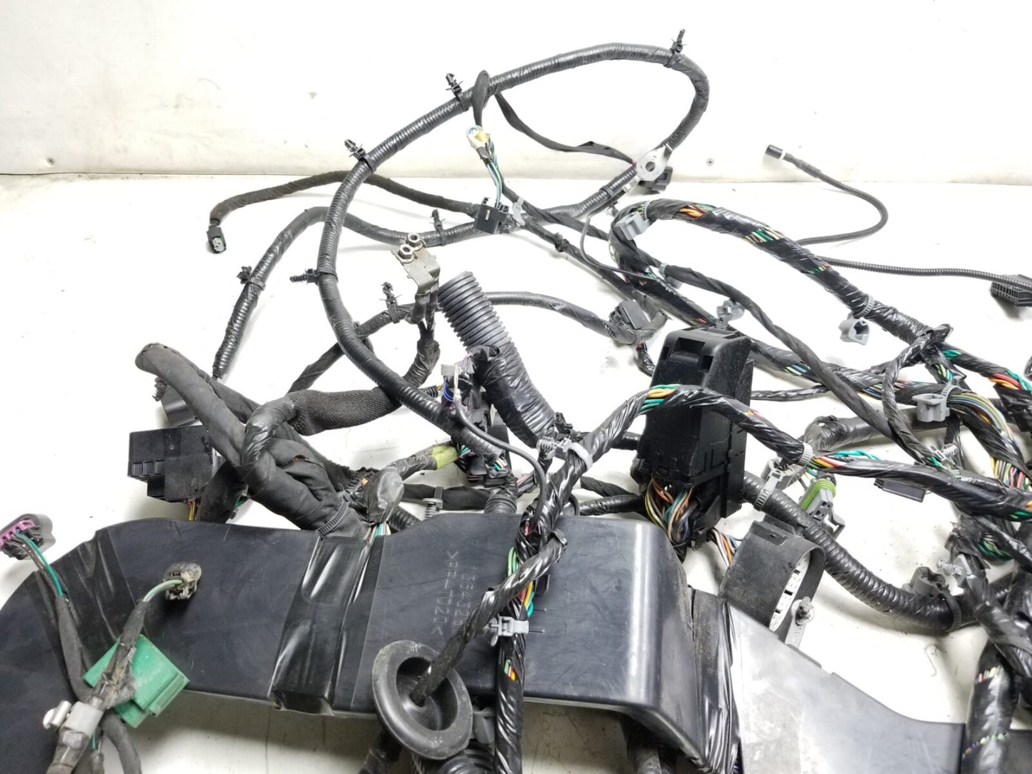 2010 - 2013 Cadillac SRX 3.0l Interior Floor Wire Harness OEM