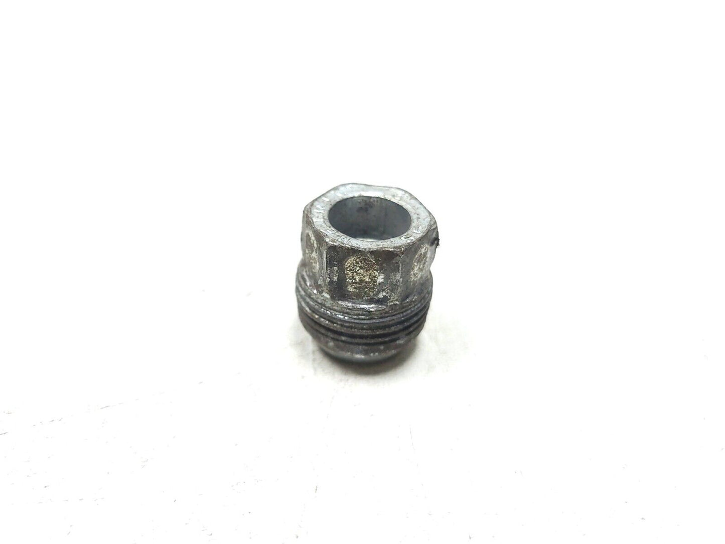 10-14 Chevrolet Suburban Wheel Lug Nut 24pcs OEM