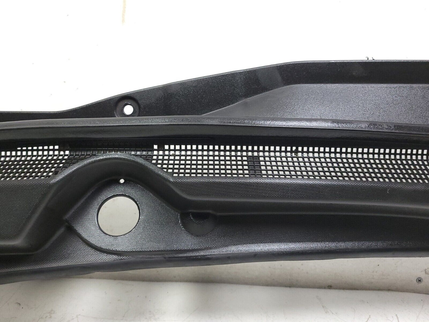 10-15 Chevrolet Equinox Windshield Wiper Cowl Cover OEM
