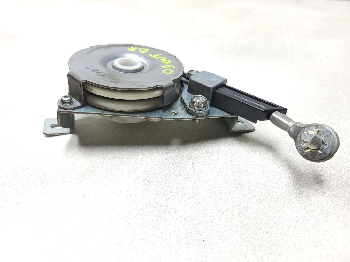 2007 - 2013 Mitsubishi Outlander Tailgate Assist Spring Lift Left & Right OEM