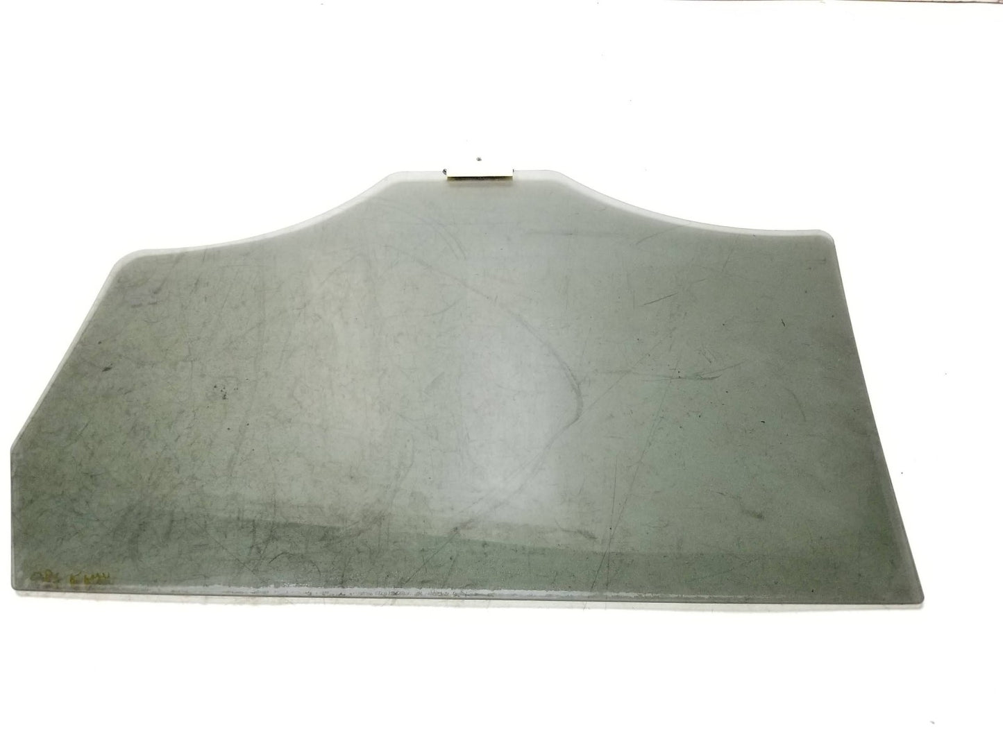 2014 - 2019 Kia Soul Door Window Glass Rear Passenger Side Right OEM