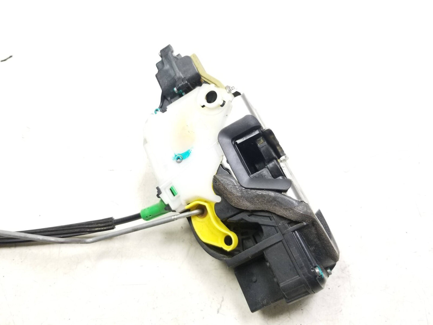 2010 - 2012 Cadillac SRX Door Lock Actuator Rear Driver Side Left OEM