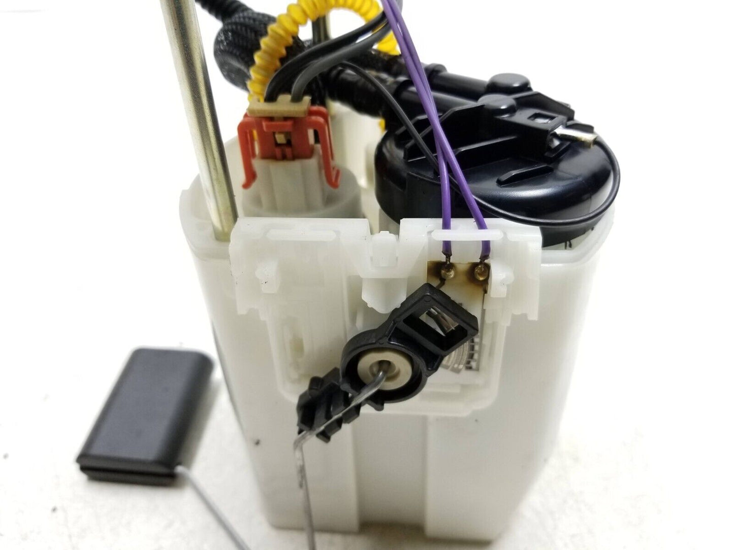 10 - 13 Ford Transit Connect Fuel Pump OEM