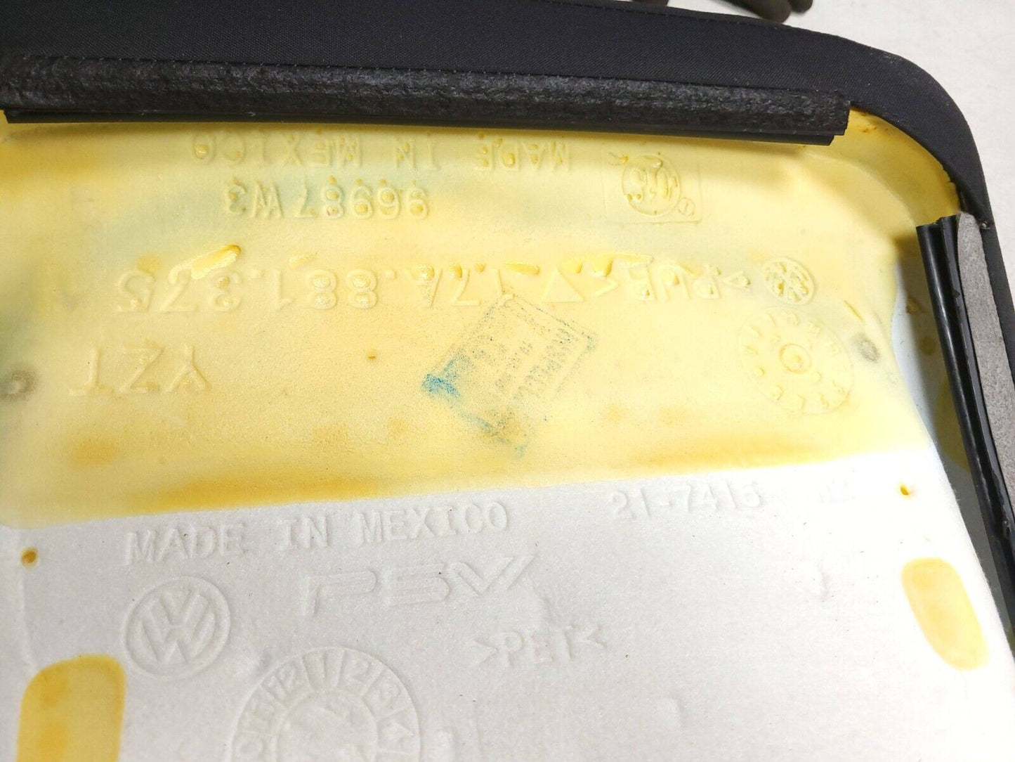 2019 - 2023 Volkswagen Jetta Front Seat Cushion Bottom Lower Passenger Right OEM