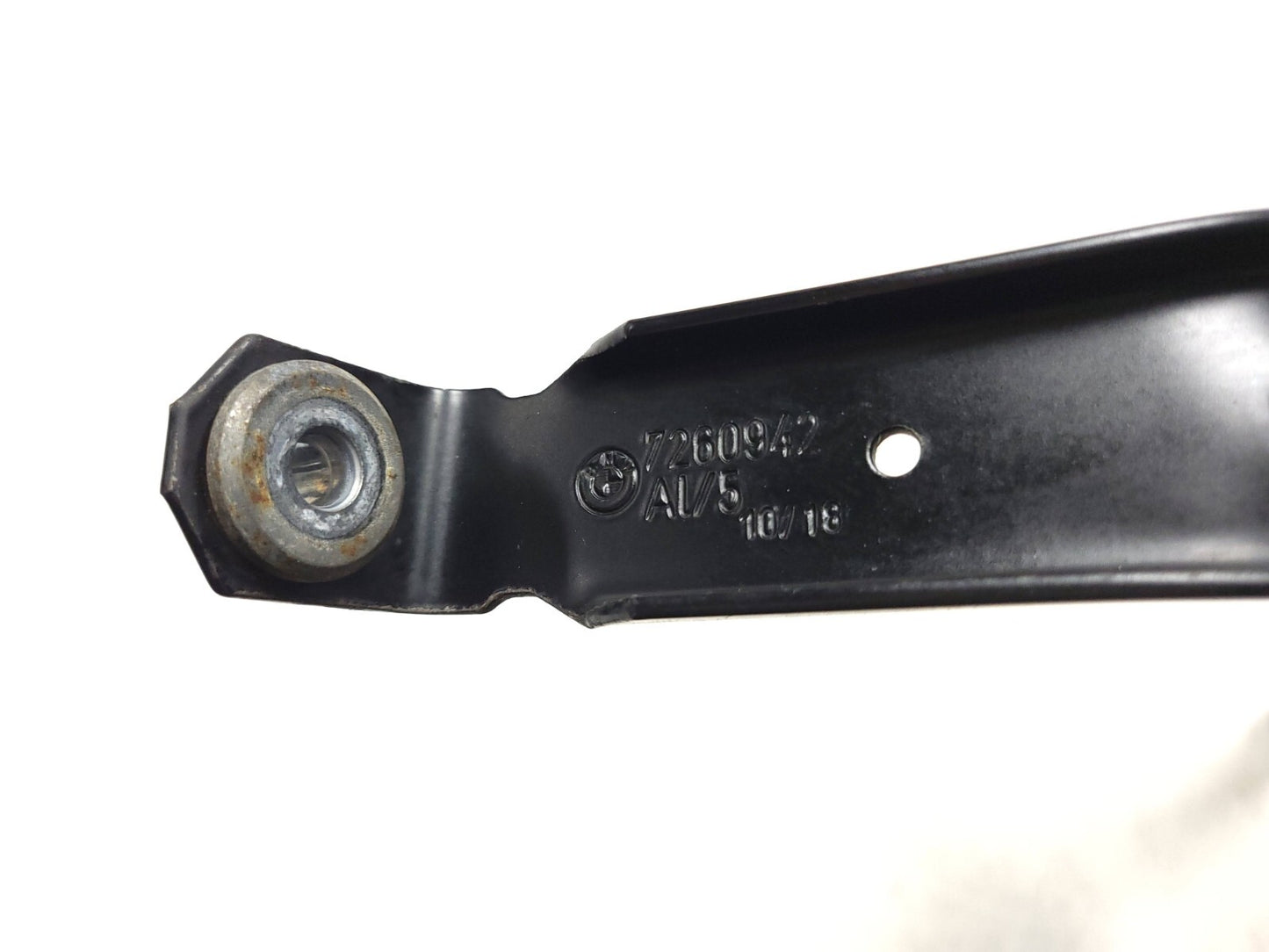 12-18 BMW 330xi F30 Fuel Tank Strap Support Bracket 2pcs OEM โ
 76k Miles
