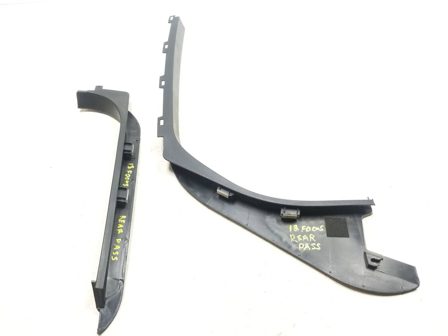 12 - 18 Ford Focus Rear Door Pillar Trim Molding Passenger Side Right OEM