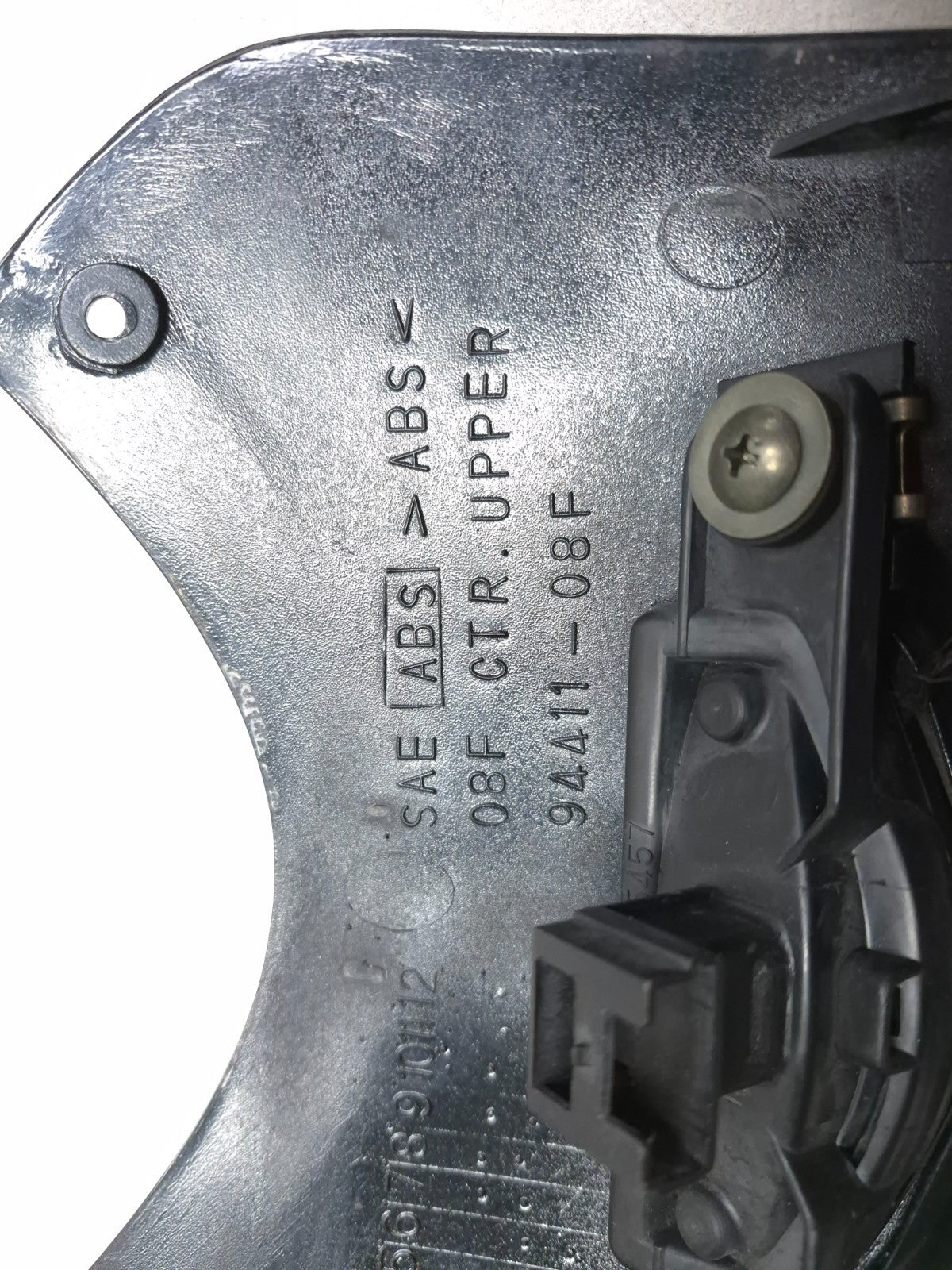 2001 Suzuki Gsx 750f Katana Center Fairing Marker Light OEM