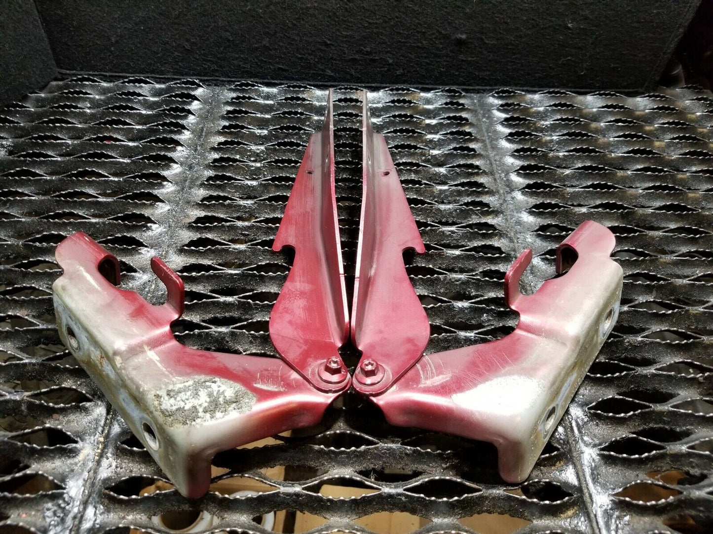 07 08 09 10 11 12 GMC Acadia Hood Hinge Upper Lower (pair) OEM