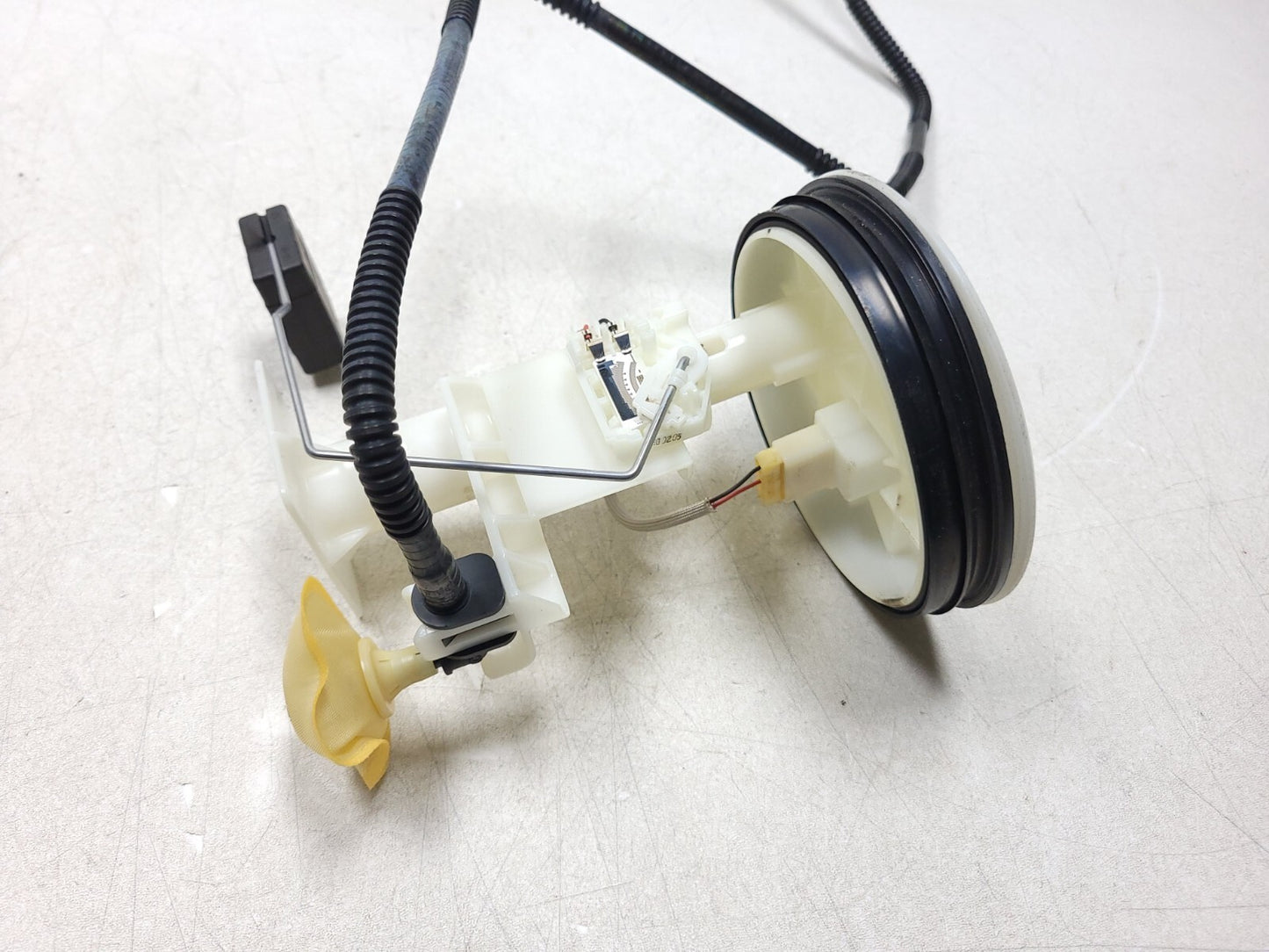 13 - 16 Scion Fr-s Frs Fuel Pump W/ Level Sensor OEM