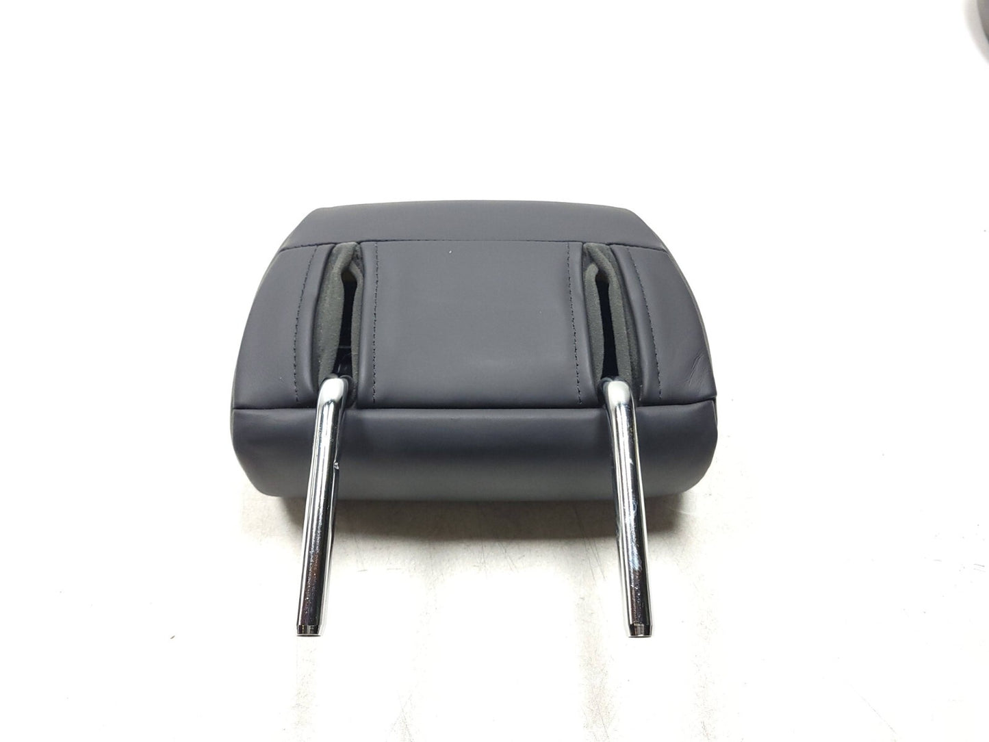 09 - 12 Hyundai Genesis Rear Seat Headrest 3pcs OEM Sedan