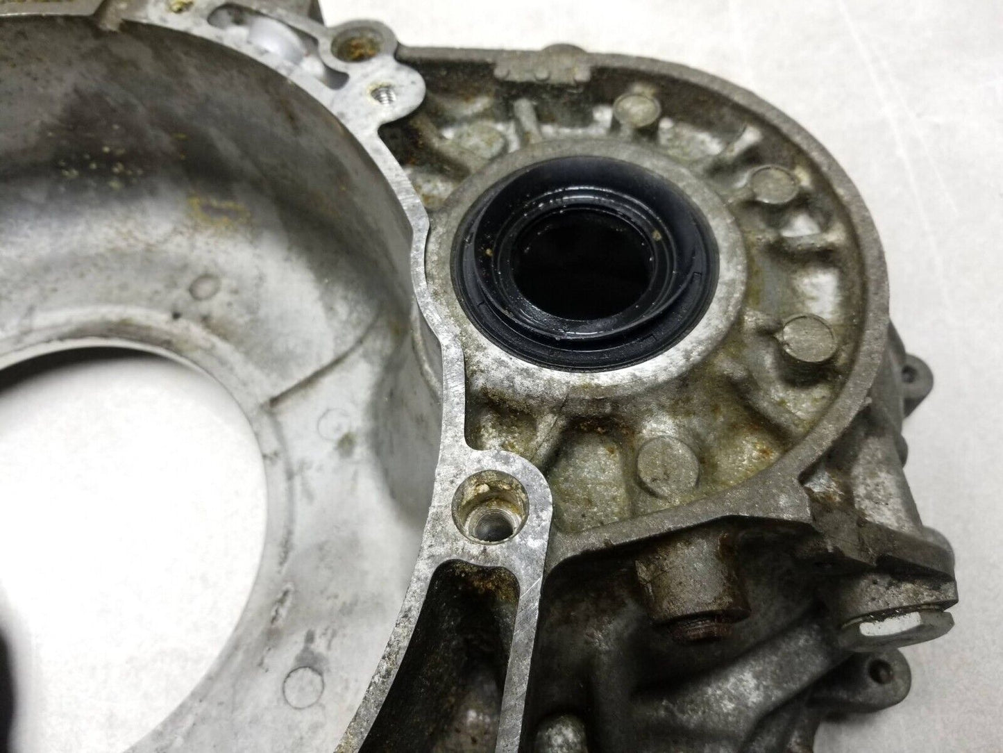 14 15 16 Kia Forte Automatic Transmission Bell Housing OEM 27k Miles