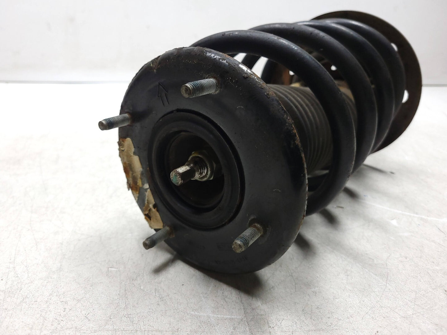 2010 Lincoln MKT Front Shock Strut Absorber Left & Right Pair OEM