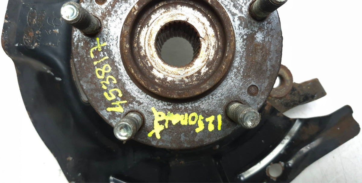 2012 Hyundai Sonata Front Spindle Knuckle W/hub Left Driver Side OEM