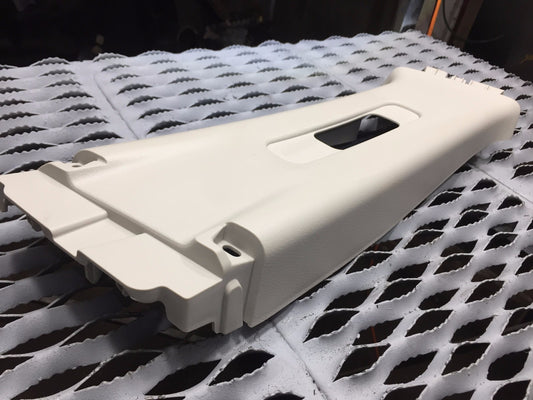09 10 11 12 13 Mazda 3 Rihgt Pass Side Upper B Pillar Trim Bbm4-68-190 OEM