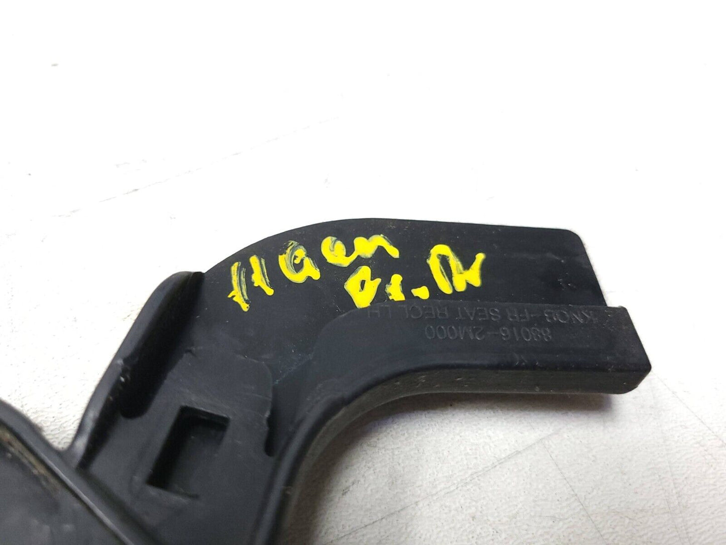 2009 - 2012 Genesis Coupe Front Driver Seat Trim Panel W/ Adjust Knob OEM