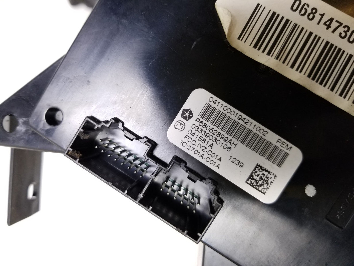 2011 - 2013 Jeep Grand Cherokee Keyless Entery Module OEM